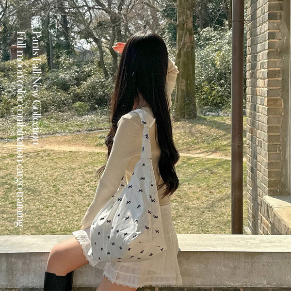 뽀짝리본매듭숄더백 : 풀문shop