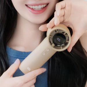 오아 윈드볼트 휴대용 무선 LED 미니 핸드 선풍기 초강력 여름 핸디 손... 개봉기 | 실사용 후기 - 상품 이미지 4