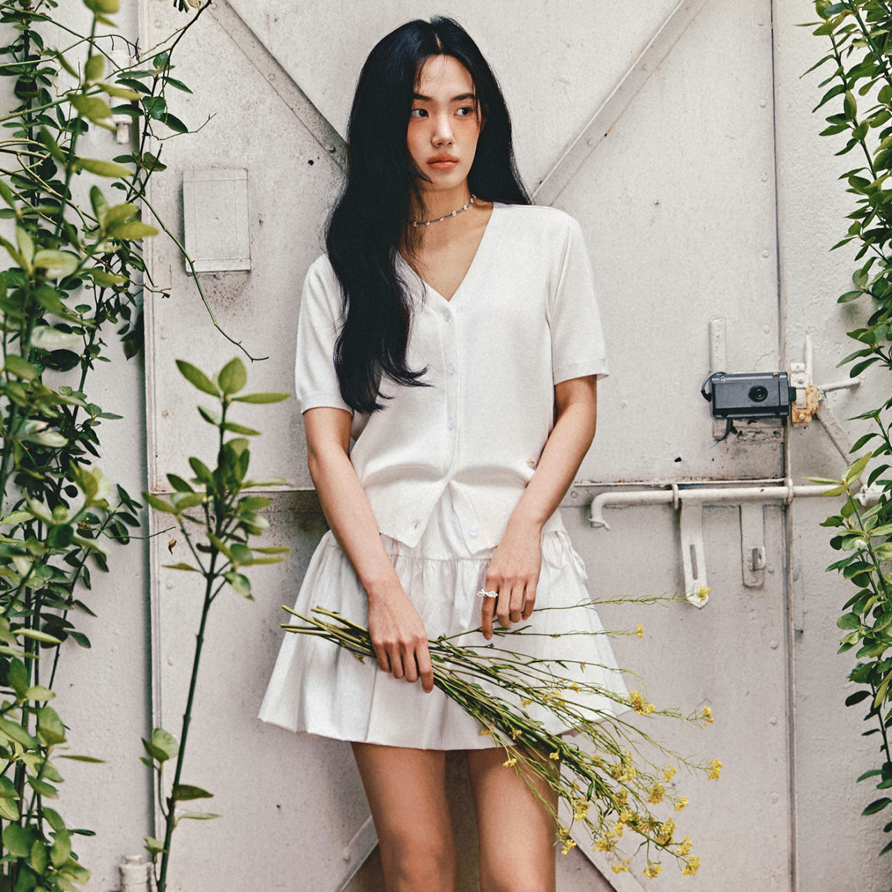 로엠 올데이 브이넥 반팔 가디건 RMCKF25R99 - 상세 이미지 2