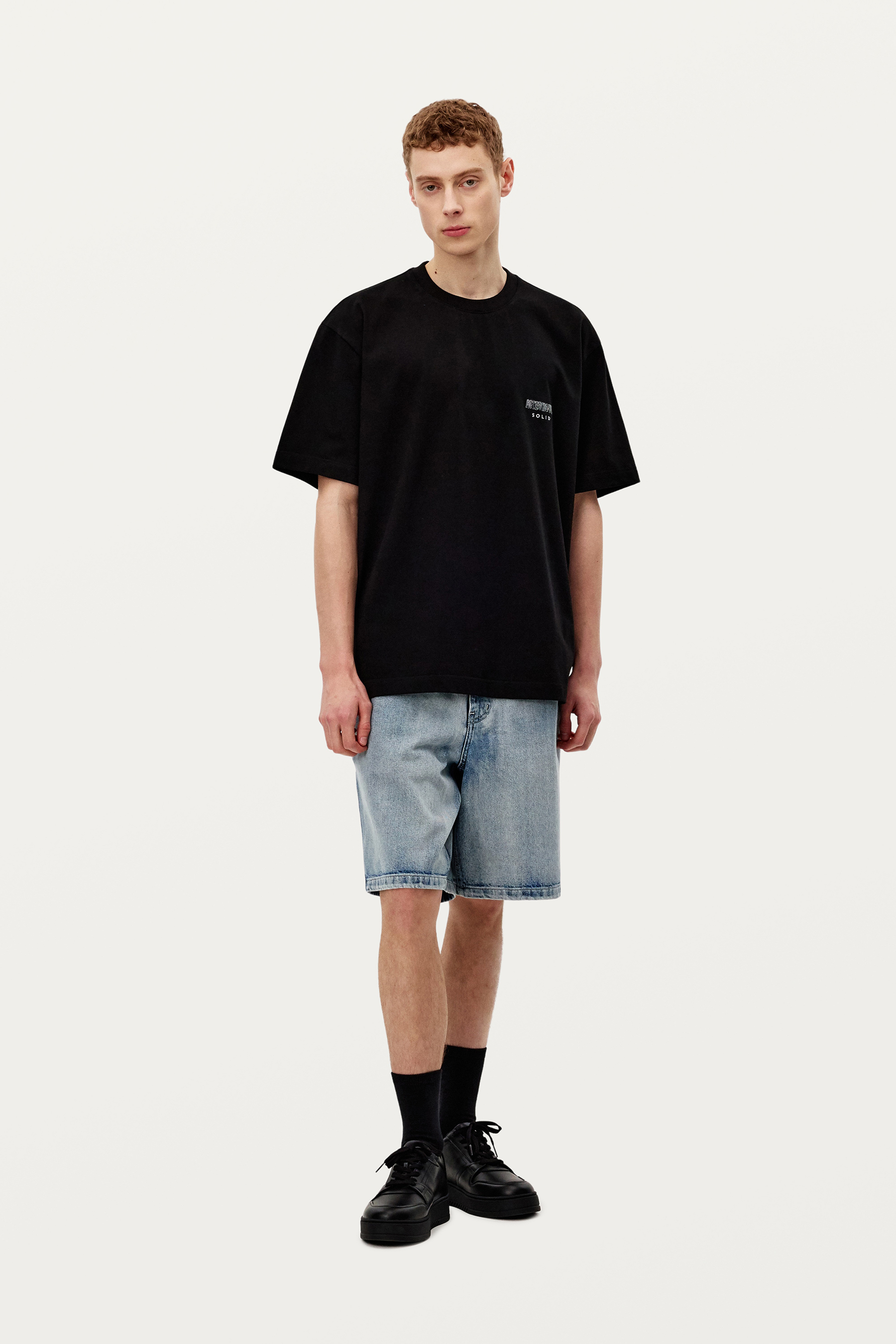 솔리드옴므 블랙 솔리드 컬렉션 인비테이션 티셔츠 S251TS77693B : SOLIDHOMME