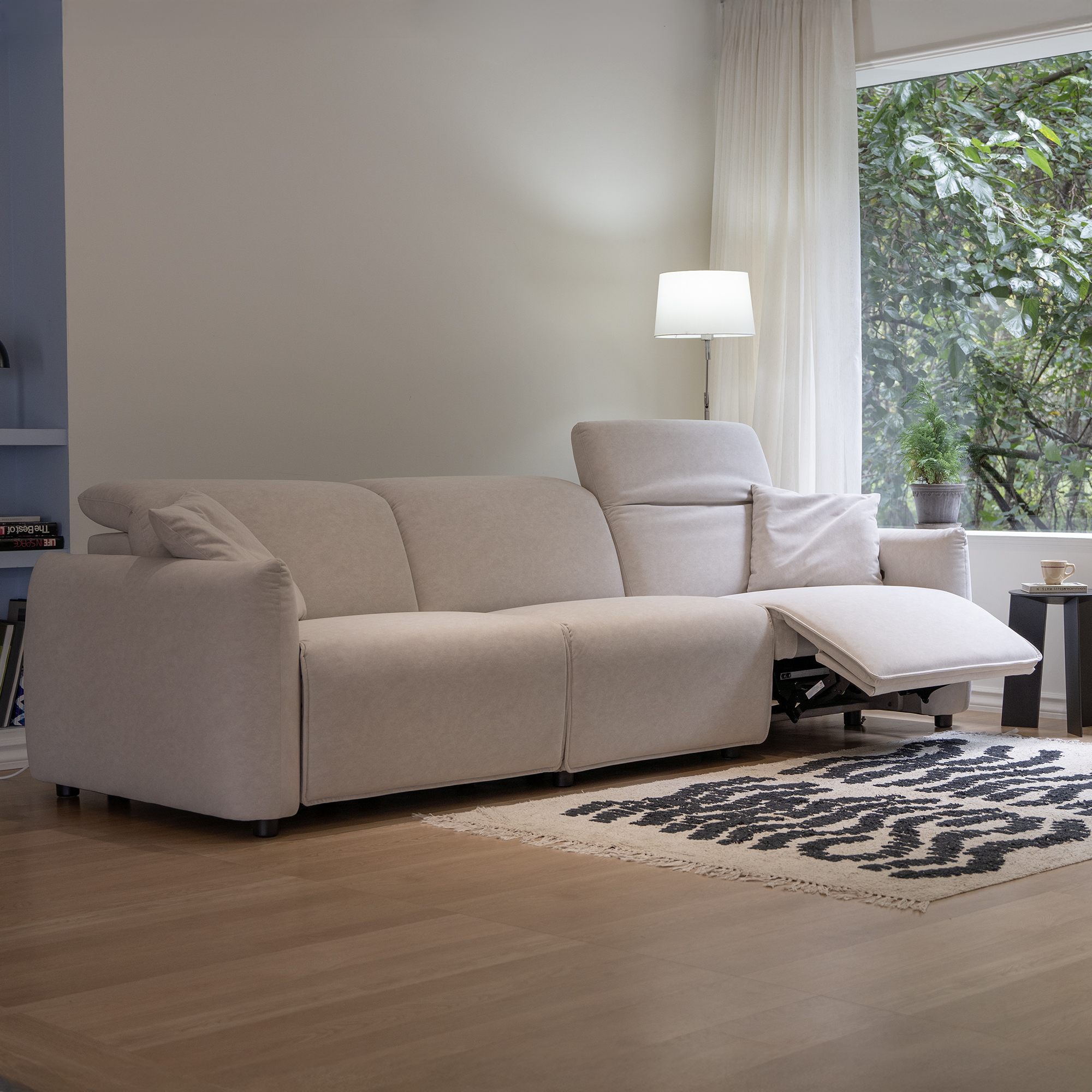 라떼 기능성 이지클린 발수 에코브릭 패브릭 전동 리클라이너 3인용 쏘랩 소파