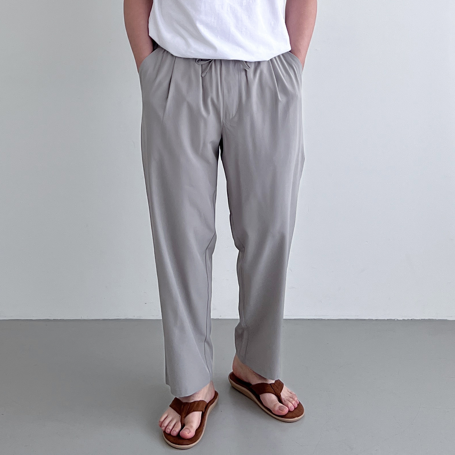 1+1 남자여름슬랙스 남성냉장고바지 쿨슬랙스 벌룬팬츠 - 상세 이미지 4