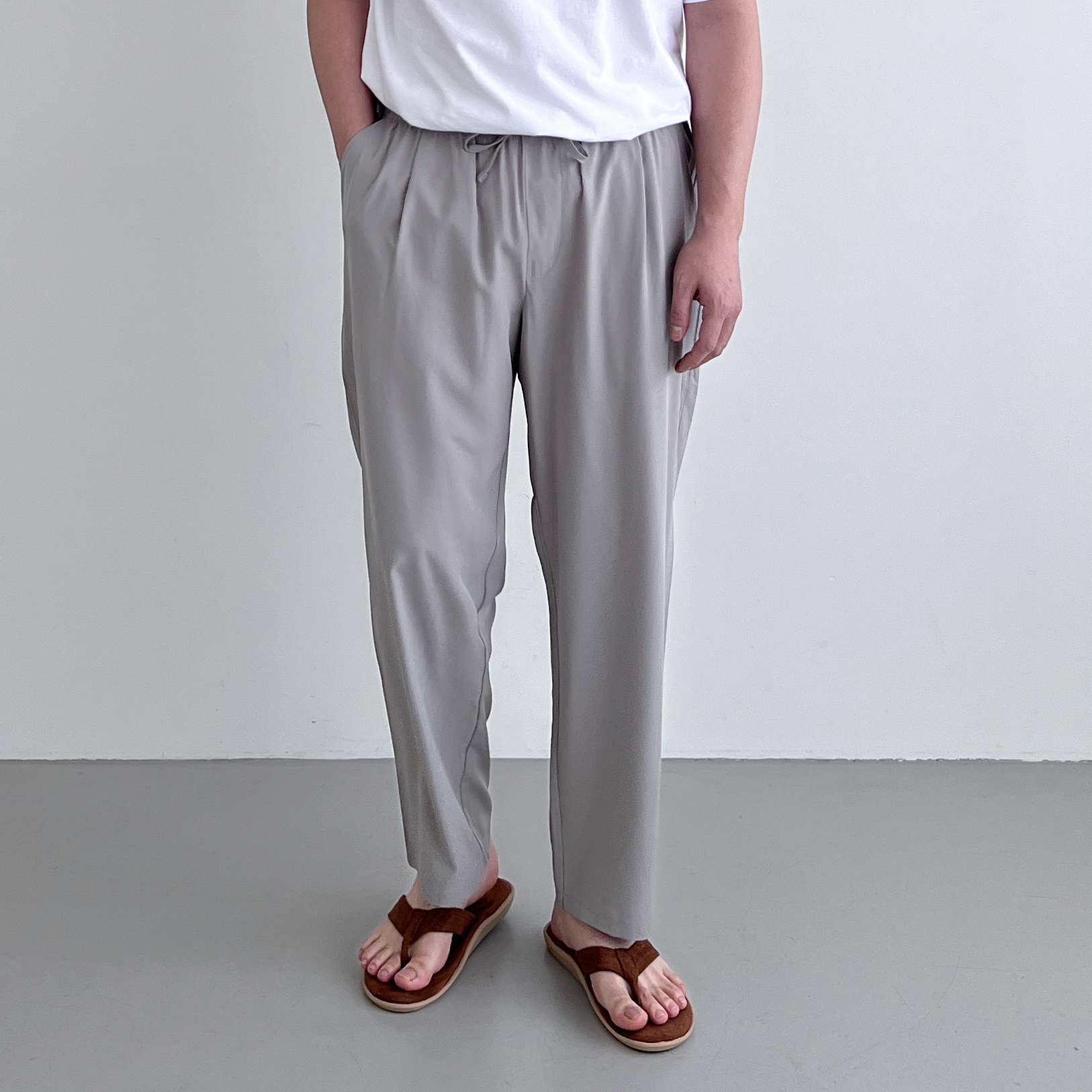 1+1 남자여름슬랙스 남성냉장고바지 쿨슬랙스 벌룬팬츠 - 상세 이미지 3