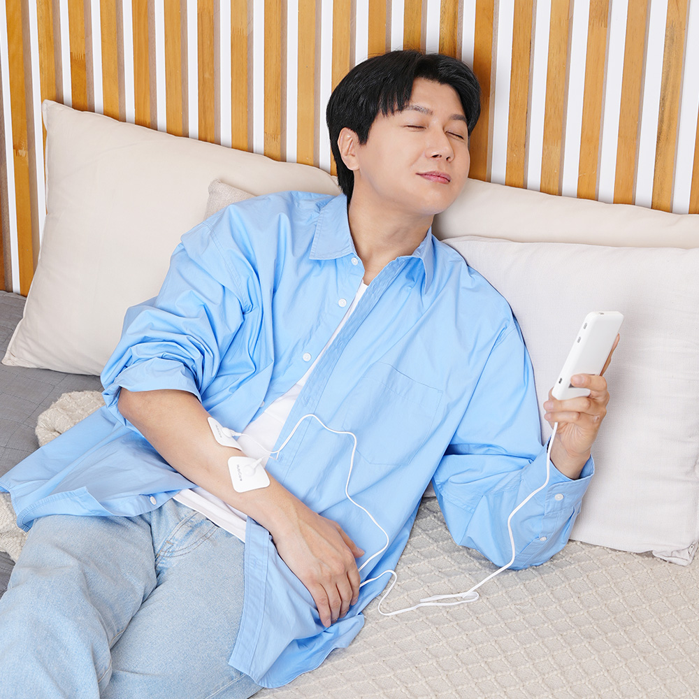 휴비딕 휴비케어 웨이브펄스 스마트 저주파 마사지기 자극기 충전식 터치형 HMB-5000 이미지 3