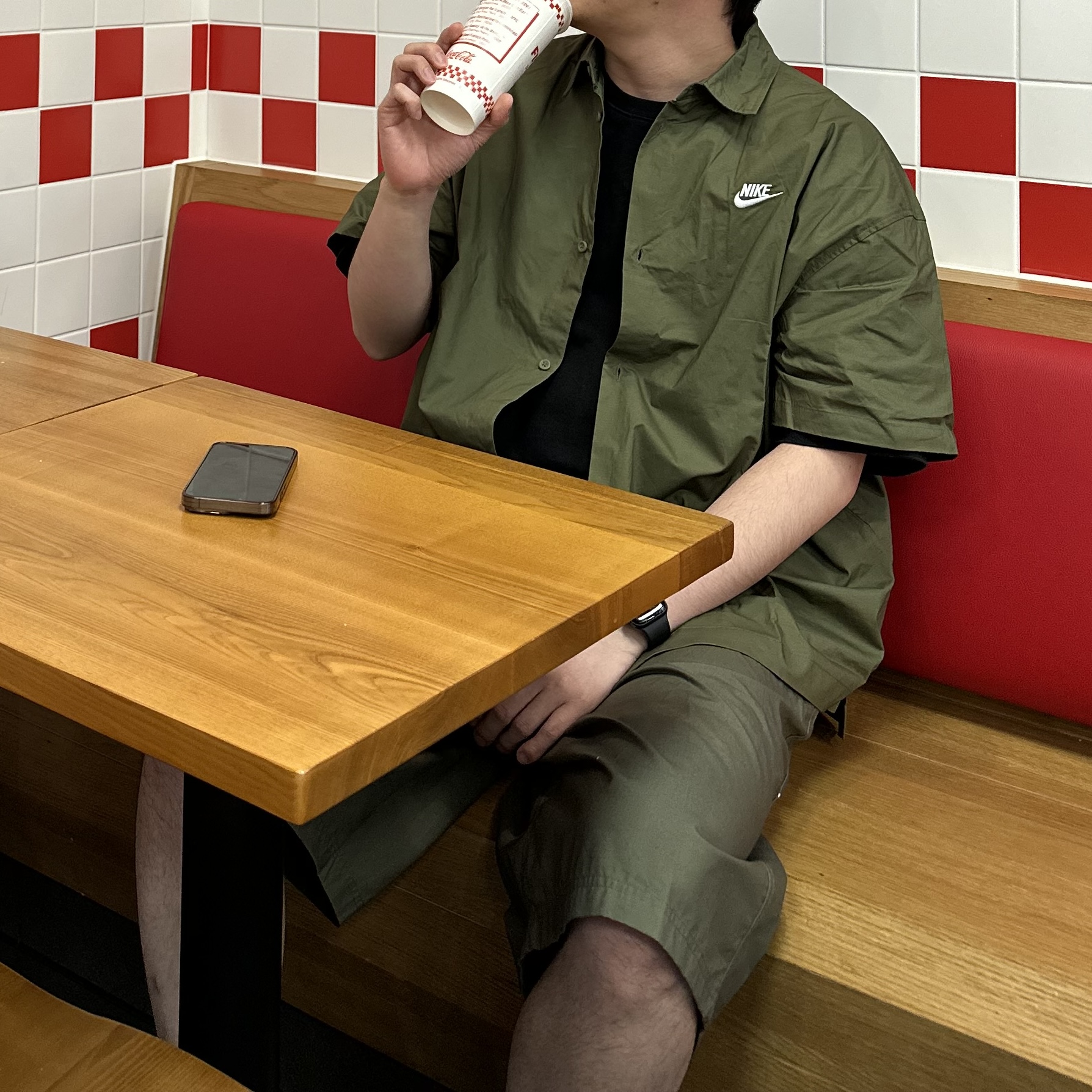 나이키 버뮤다팬츠 카고 반바지 오버사이즈 밴딩 쇼츠 - 상세 이미지 2