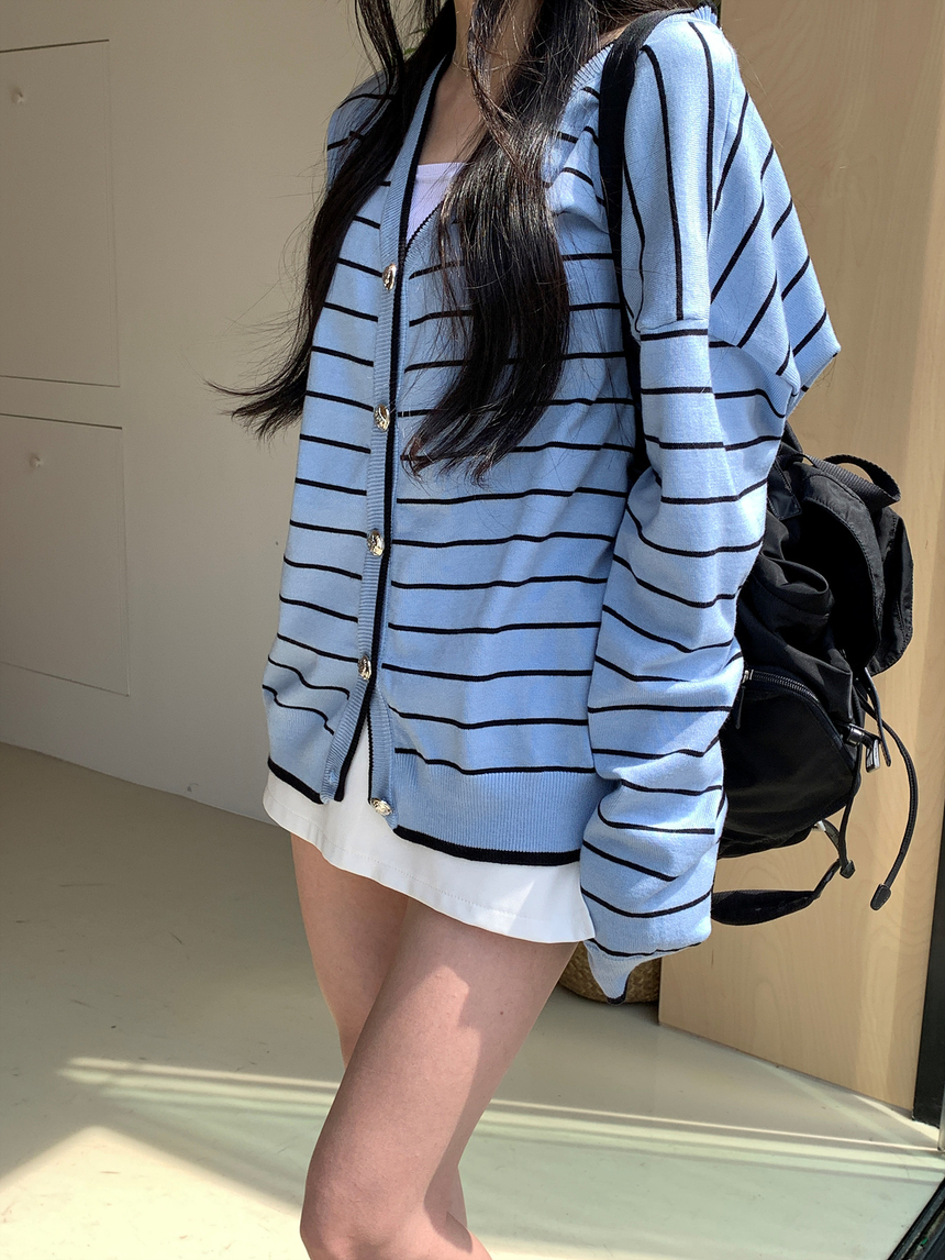[제니룩💙] 오션 스트라이프 오버핏 가디건 상세 이미지 10