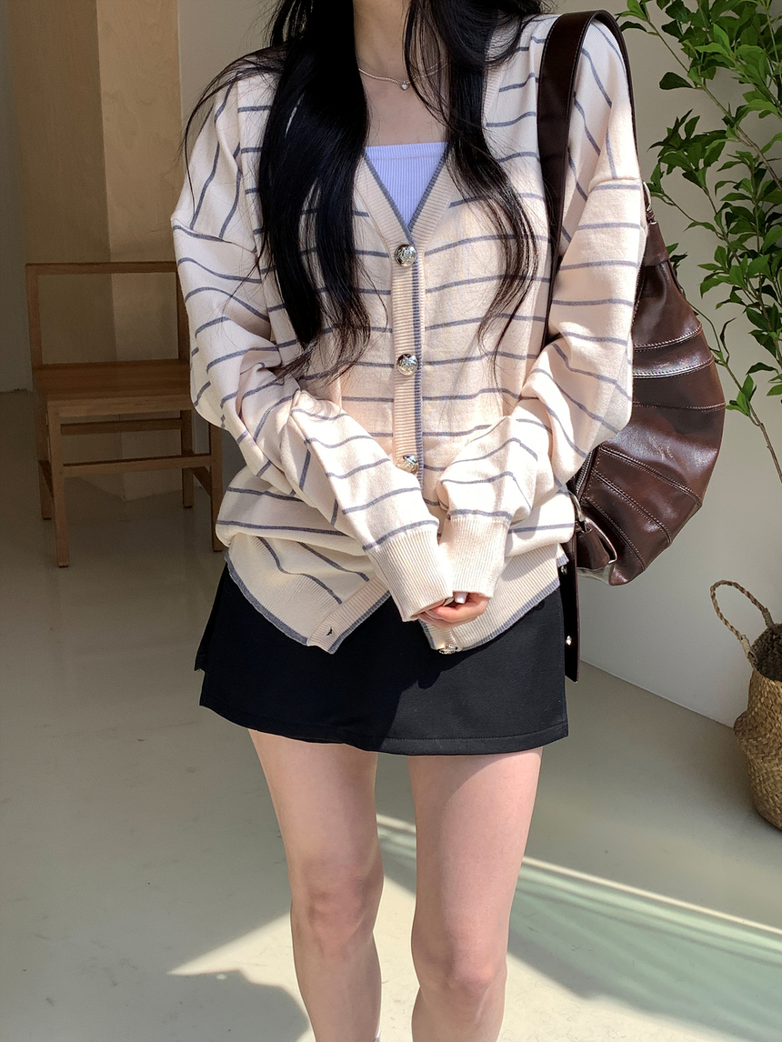 [제니룩💙] 오션 스트라이프 오버핏 가디건 상세 이미지 35