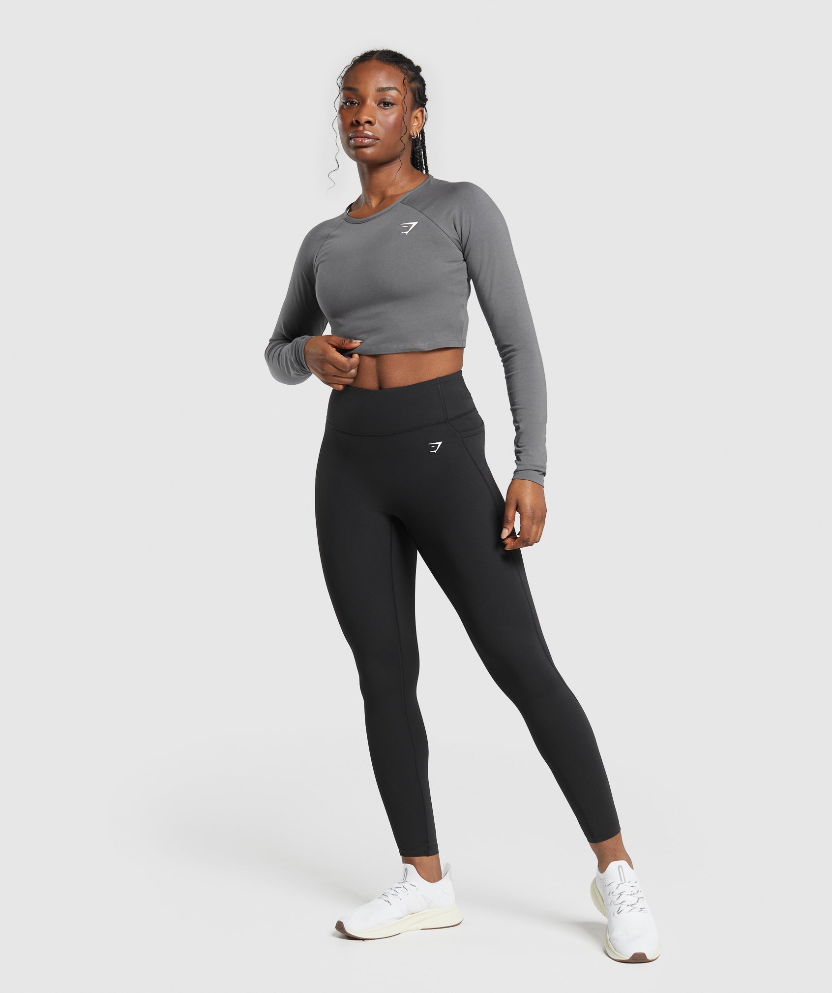 Gymshark 짐샤크 리프팅 에센셜 롱 슬리브 크롭 탑 피치 그레이 : SPORTICA
