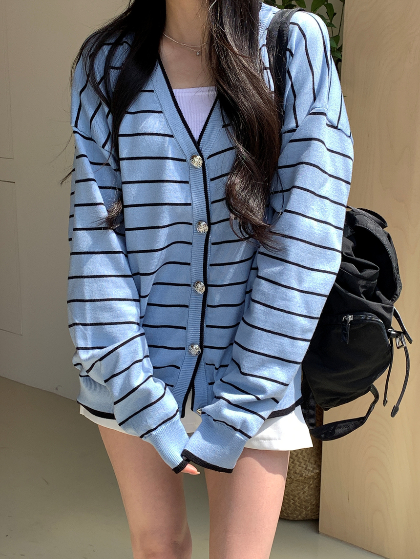 [제니룩💙] 오션 스트라이프 오버핏 가디건 상세 이미지 8