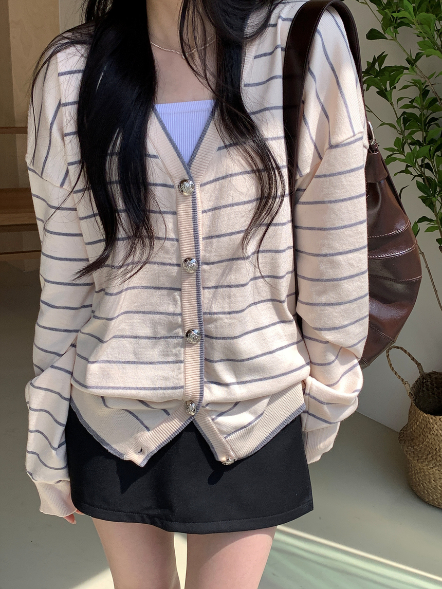 [제니룩💙] 오션 스트라이프 오버핏 가디건 상세 이미지 25