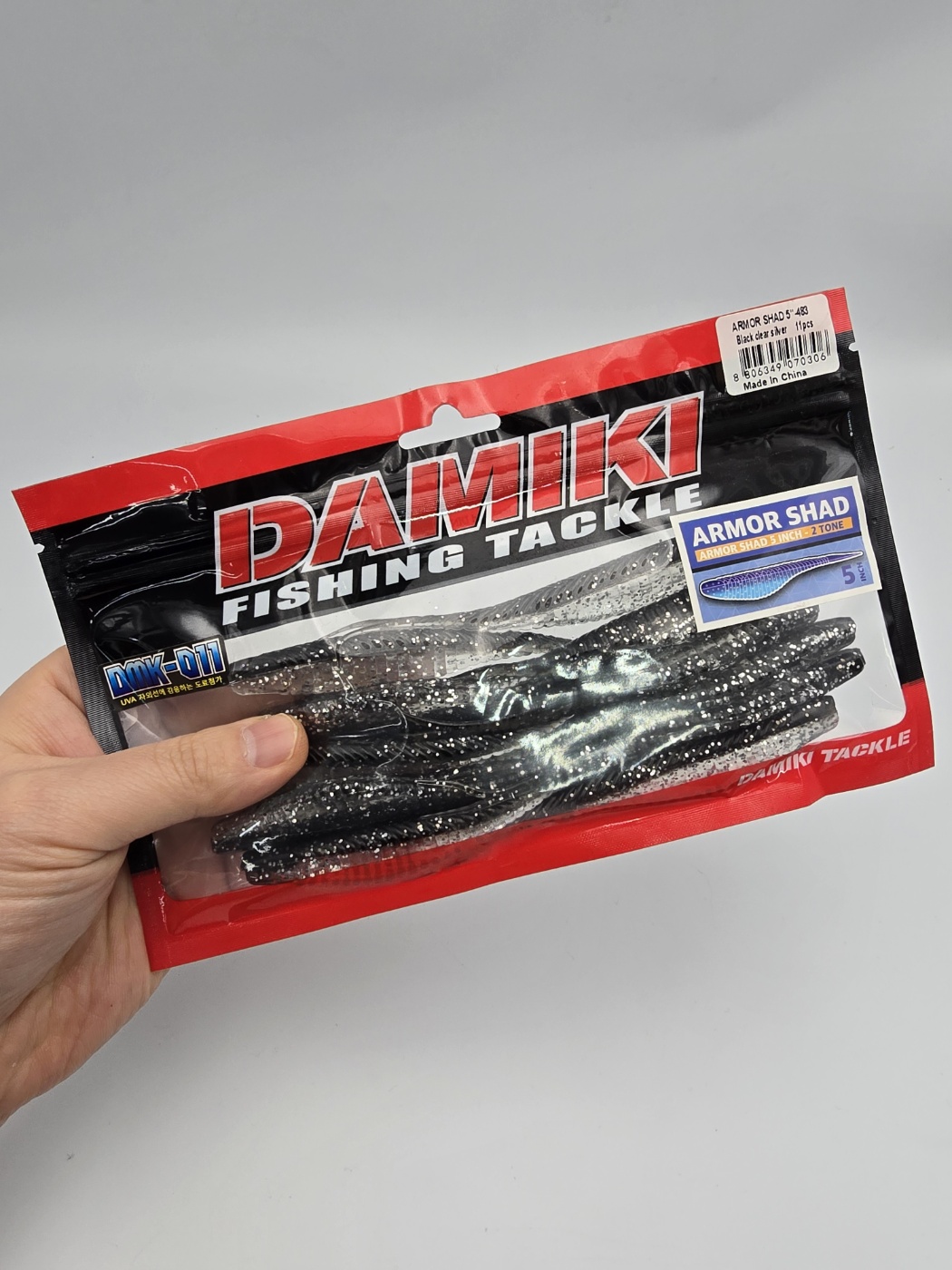 다미끼 아머쉐드 5 광어 다운샷 배스 우럭 광어웜 483 블랙 클리어 실버, 12.7cm(5인치) - 메인 이미지