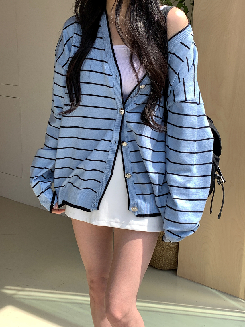 [제니룩💙] 오션 스트라이프 오버핏 가디건 상세 이미지 11