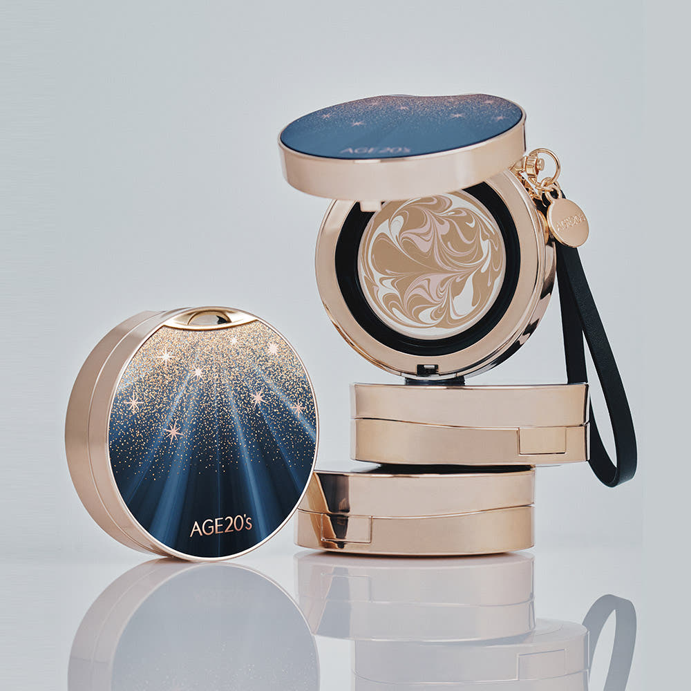 본품+리필)에이지투웨니스 에센스 팩트 블랙골드 에디션 14g 본품+리필+키링 (SPF50+ PA+++)