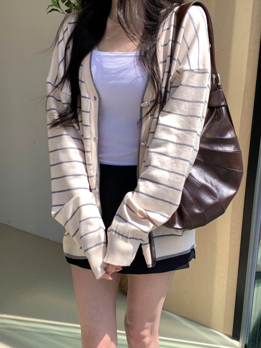 [제니룩💙] 오션 스트라이프 오버핏 가디건 상세 이미지 26