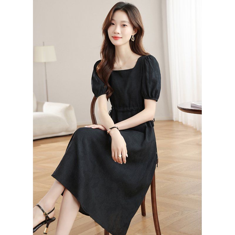 여성 스퀘어넥 퍼프소매 롱원피스 반팔 허리 스트링 A라인 여름 하객룩 블랙 - 상세 이미지 3