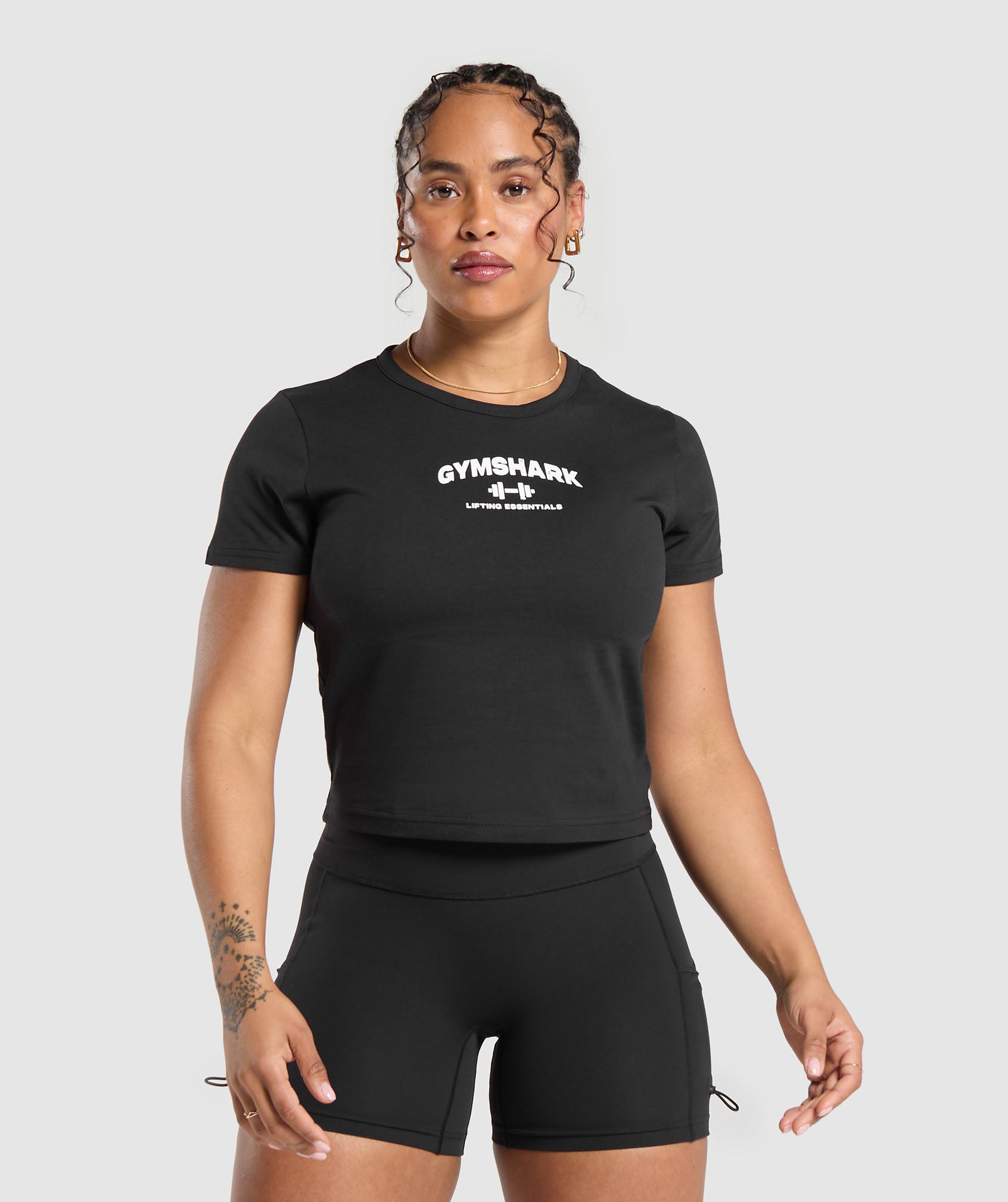 Gymshark 짐샤크 팀 GS 베이비 티 블랙 : SPORTICA