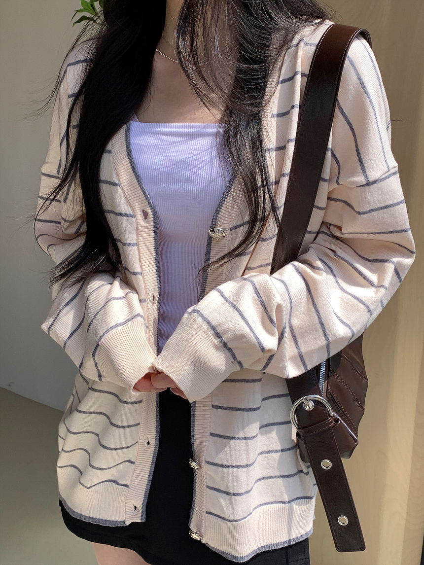 [제니룩💙] 오션 스트라이프 오버핏 가디건 상세 이미지 37