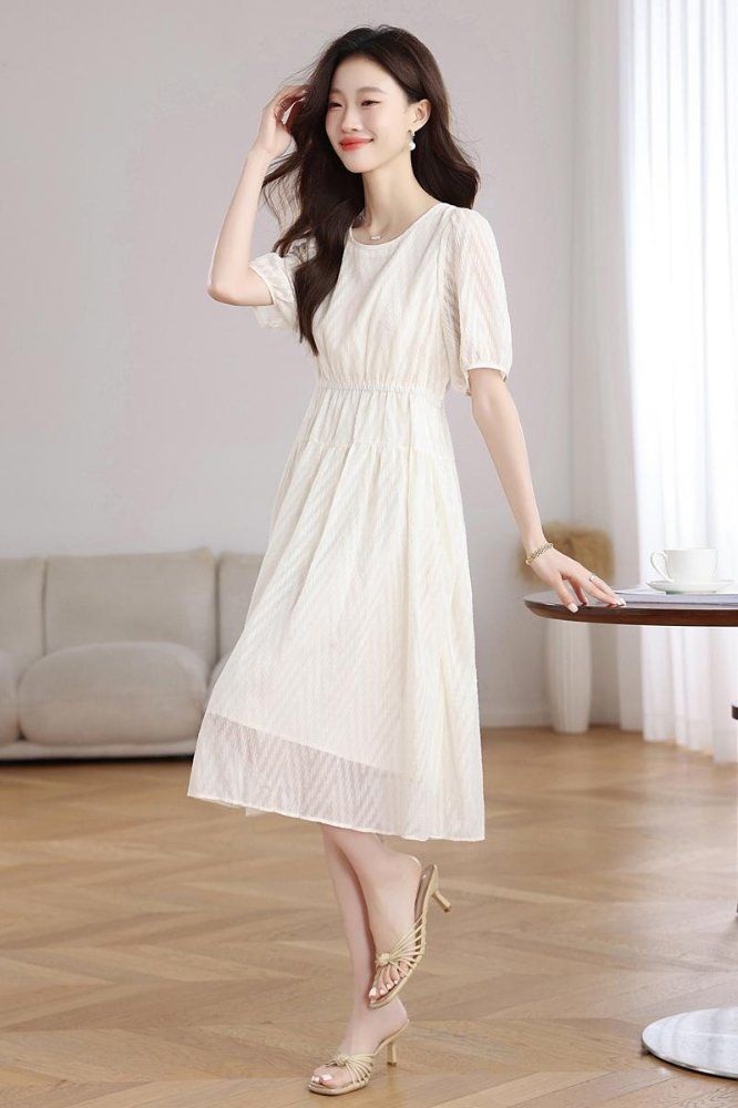 여성 라운드넥 반팔 퍼프소매 텍스처 롱원피스 허리밴딩 A라인 여름 아이보리 크림 - 상세 이미지 5