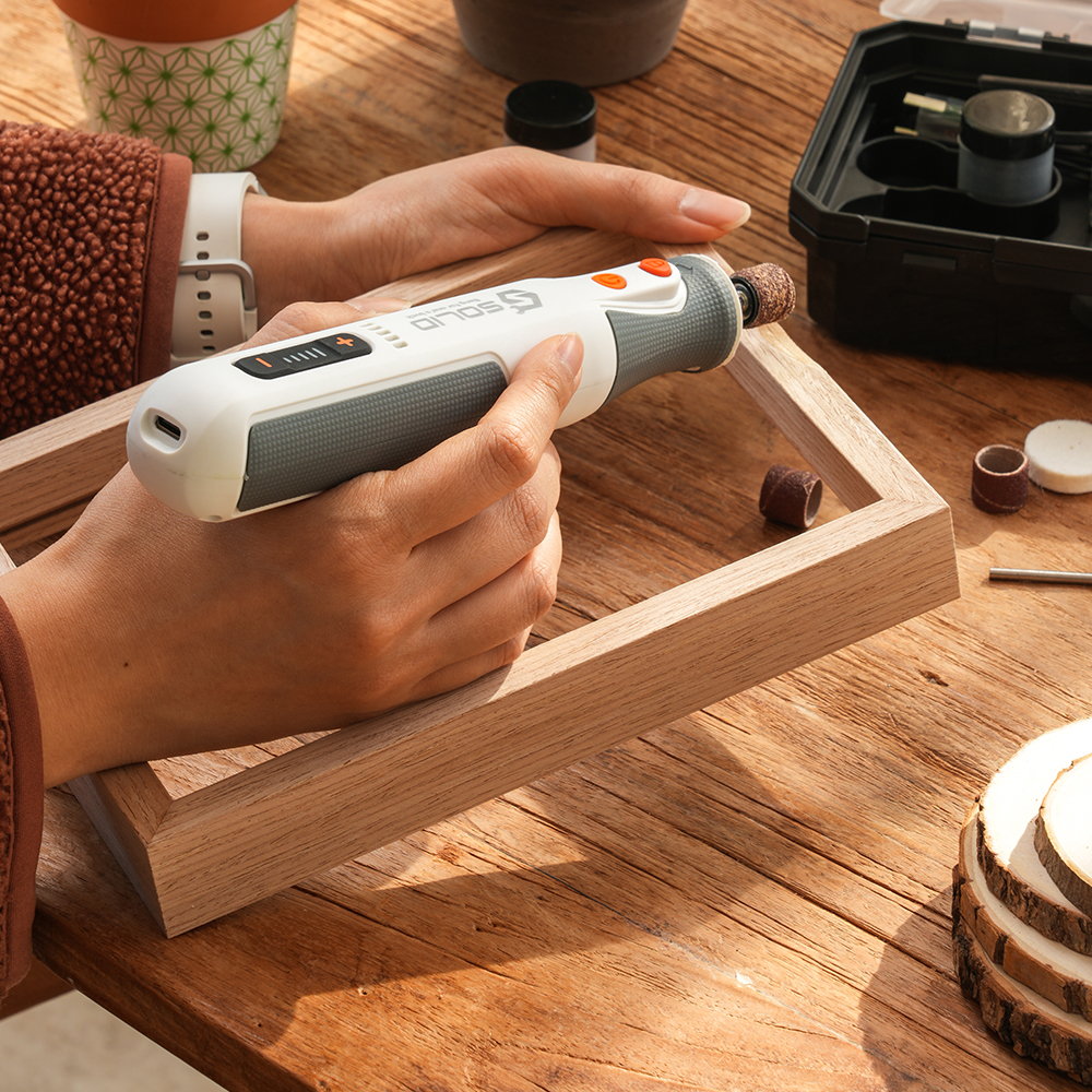 솔리드 충전그라인더 8V 미니그라인더 전동 조각기 연마기 로타리툴 S-MG08