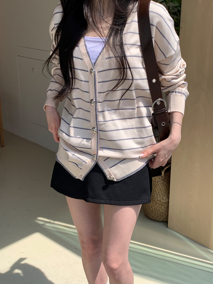 [제니룩💙] 오션 스트라이프 오버핏 가디건 상세 이미지 29