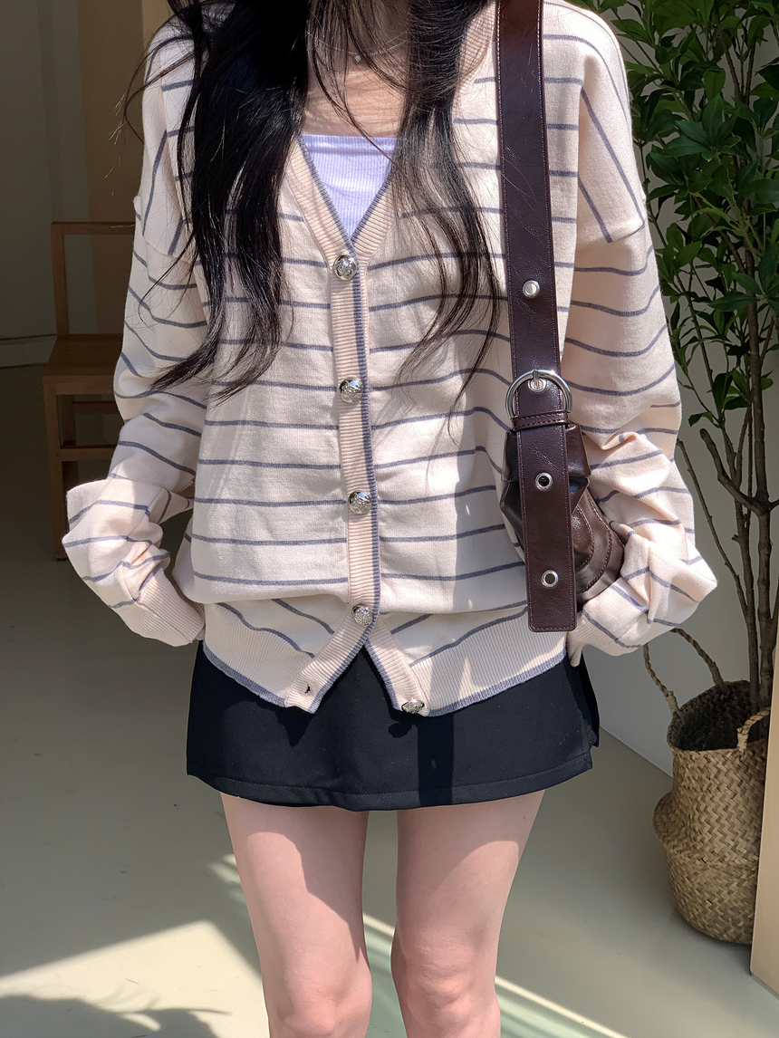 [제니룩💙] 오션 스트라이프 오버핏 가디건 상세 이미지 27