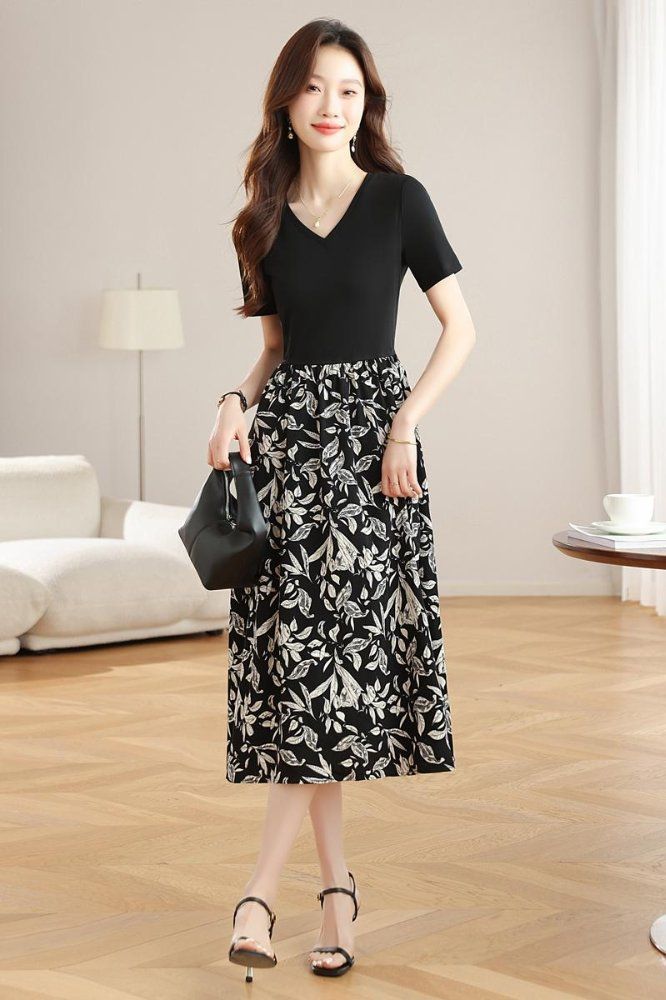 여성 봄 여름 브이넥 반팔 플라워 나염 배색 미디 원피스 편안한 데일리 A라인 블랙 - 상세 이미지 5