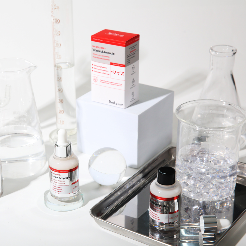 레드지움 재생 앰플 비타민 C E 페룰릭 비타치올 흔적 세럼 30ml