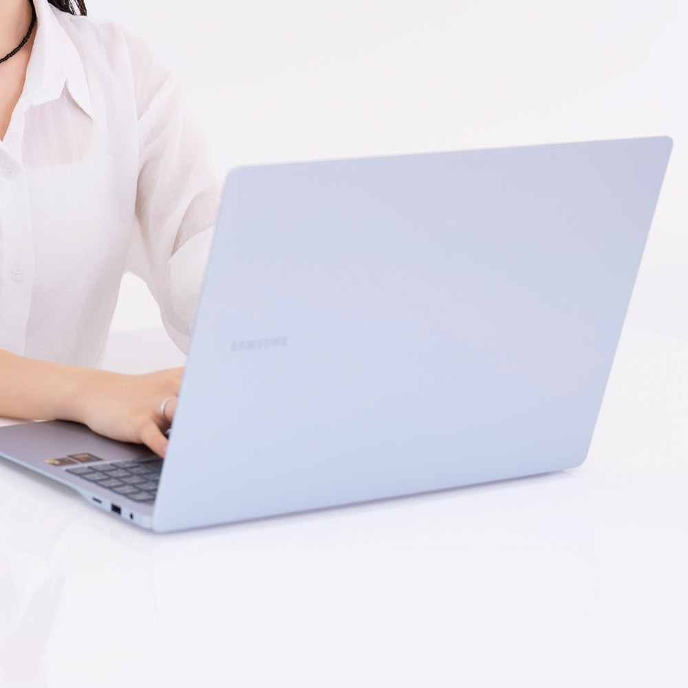 삼성전자 갤럭시북4 엣지 NT960XMA-K01A SSD512GB 사파이어블루 윈도우11 AI PC 16인치 대학생 직장인 코파일럿 - 상세 이미지 3