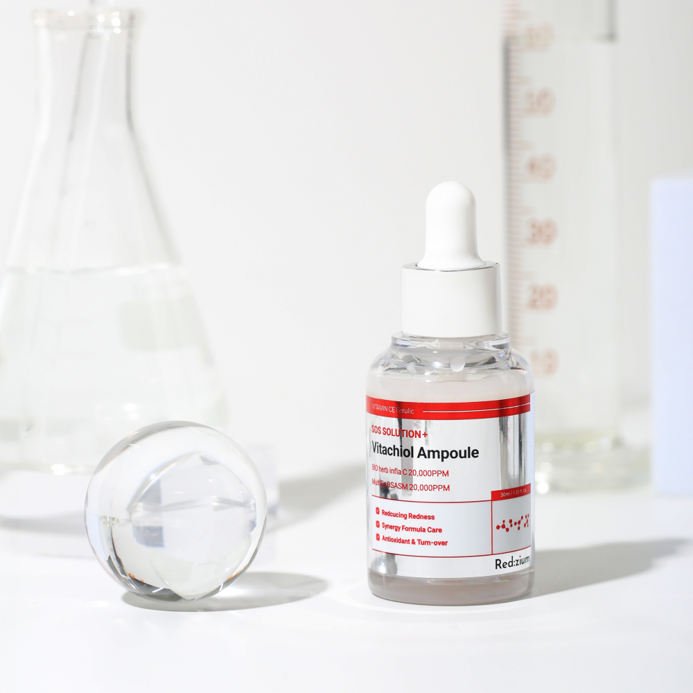 레드지움 재생 앰플 비타민 C E 페룰릭 비타치올 흔적 세럼 30ml