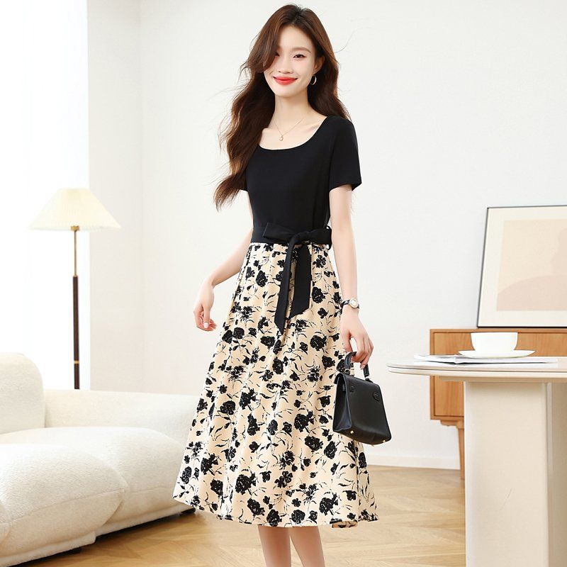 플라워 롱 원피스 반팔 리본 허리 스트랩 A라인 봄 여름 하객룩 오피스룩 블랙 베이지 - 상세 이미지 2