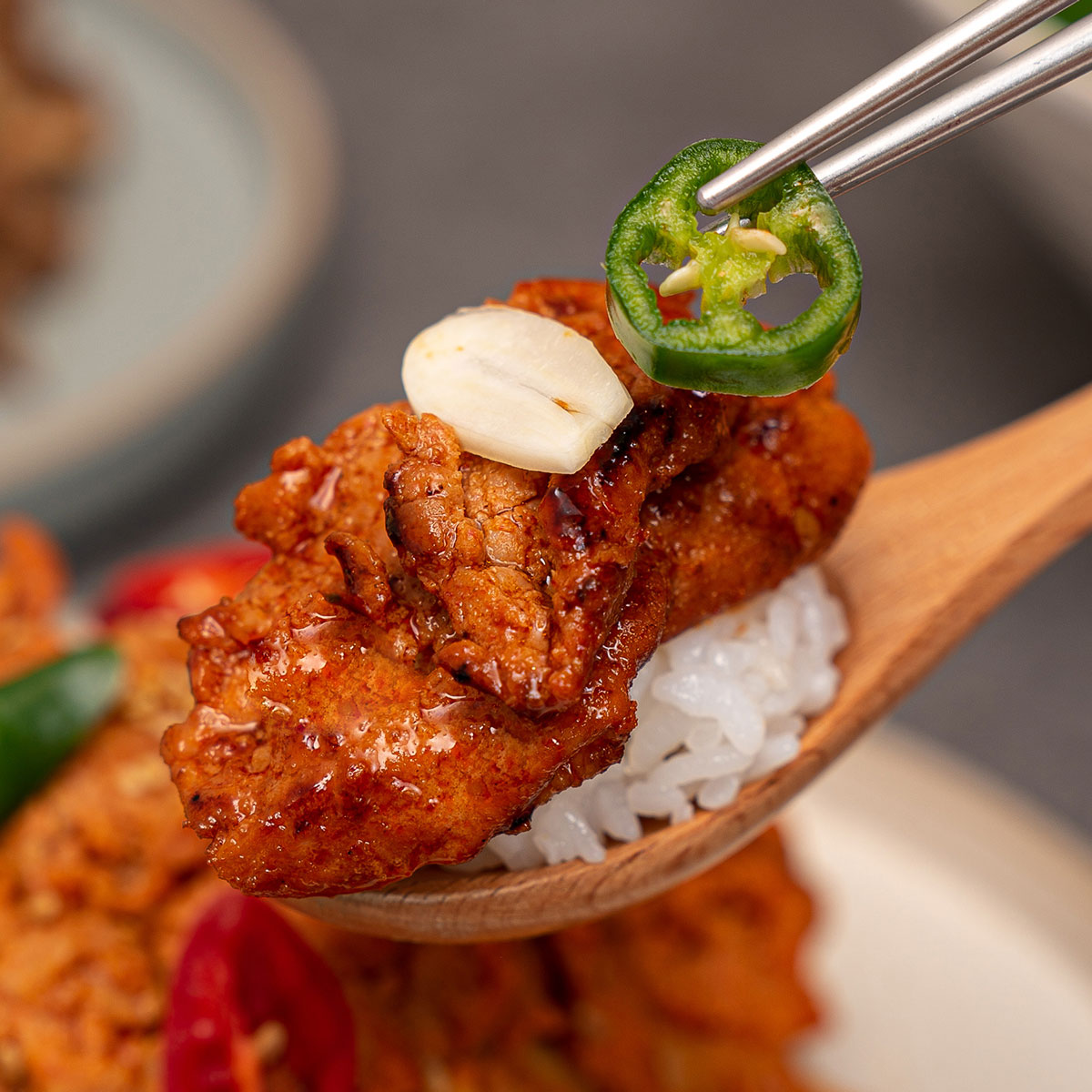 은이세끼 와구와구 한돈 돼지 고기 양념 불고기 불백 제육 볶음 덮밥 고추장맛, 300g, 2개 - 상세 이미지 4