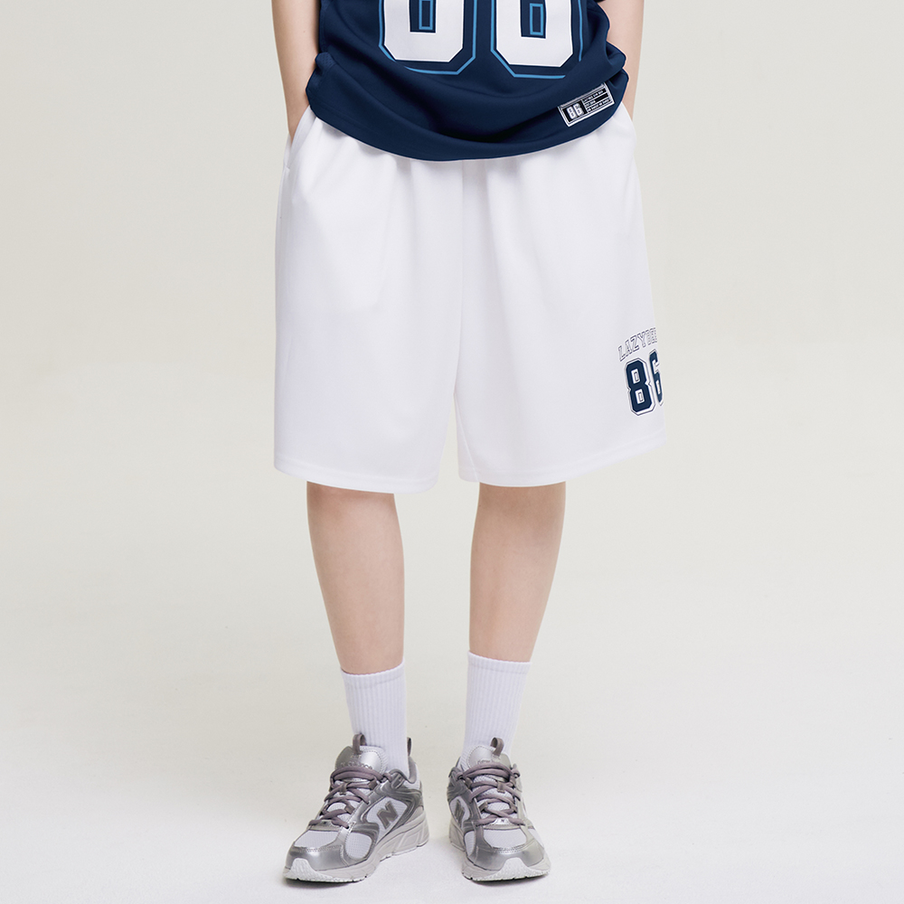 여성 자이언트핏 져지 오버핏 버뮤다 팬츠 반바지 헬스복 운동복 짐웨어 공용 화이트 - 상품 이미지