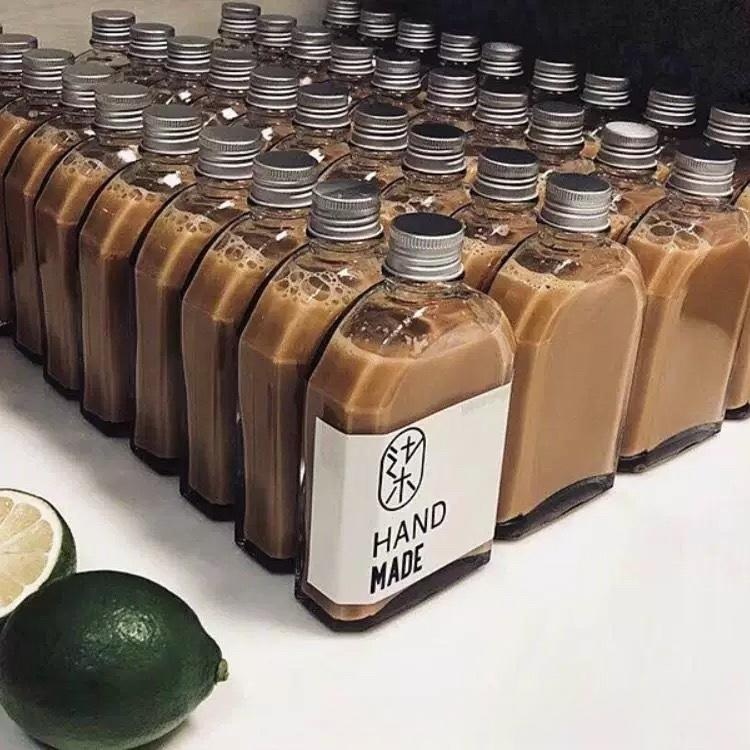 수제음료 유리병 250ml 500ml 대량구매 수제 과일주스 와인병 공병 카페 로고각인 가능 - 메인 이미지