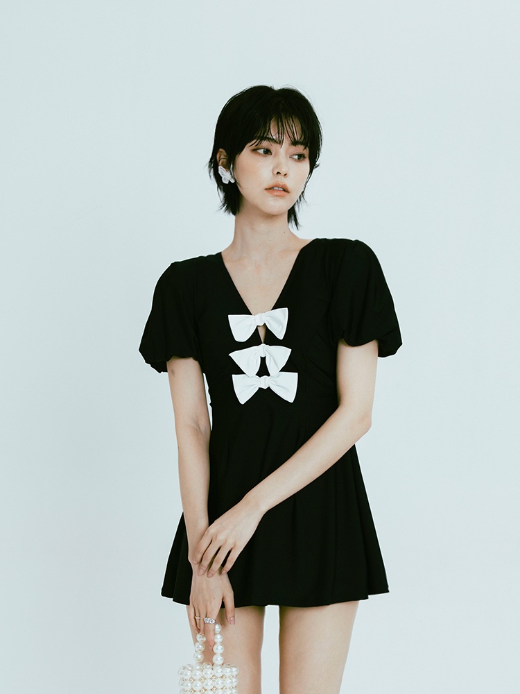 브이넥 리본 원피스수영복 퍼프반팔 유교녀 온천 바다 휴양지 공주풍 예쁜 디자인 블랙 - 상세 이미지 5