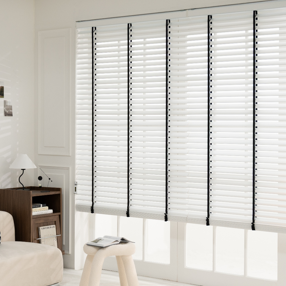 아라크네 블랙댕기 우드블라인드 밴드 리본 라인 오동 거실 안방 40x40