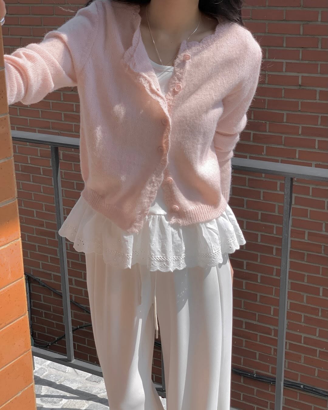 오버무드 여성 봄 여름 얇은 긴팔 레이어드 파스텔 물결 레이스 살안타 가디건 3color