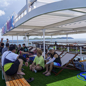 베트남 푸꾸옥 크레이지 파티 호핑투어 솔직 후기 | 실사용자 리뷰 분석 - 상품 이미지 3