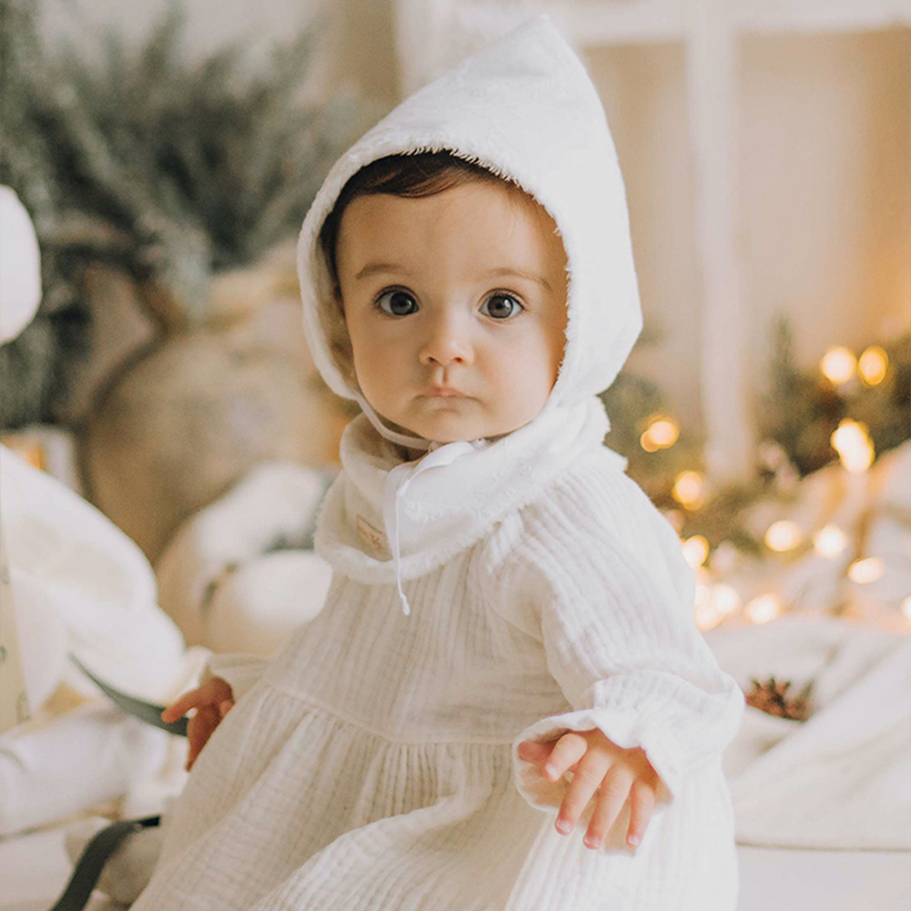 유럽풍 아기 용품 빌리 헤이즈 스노우빕/보넷 신생아 턱받이 모자 극세사 빕 침받이 이유식 받침 유아 모자