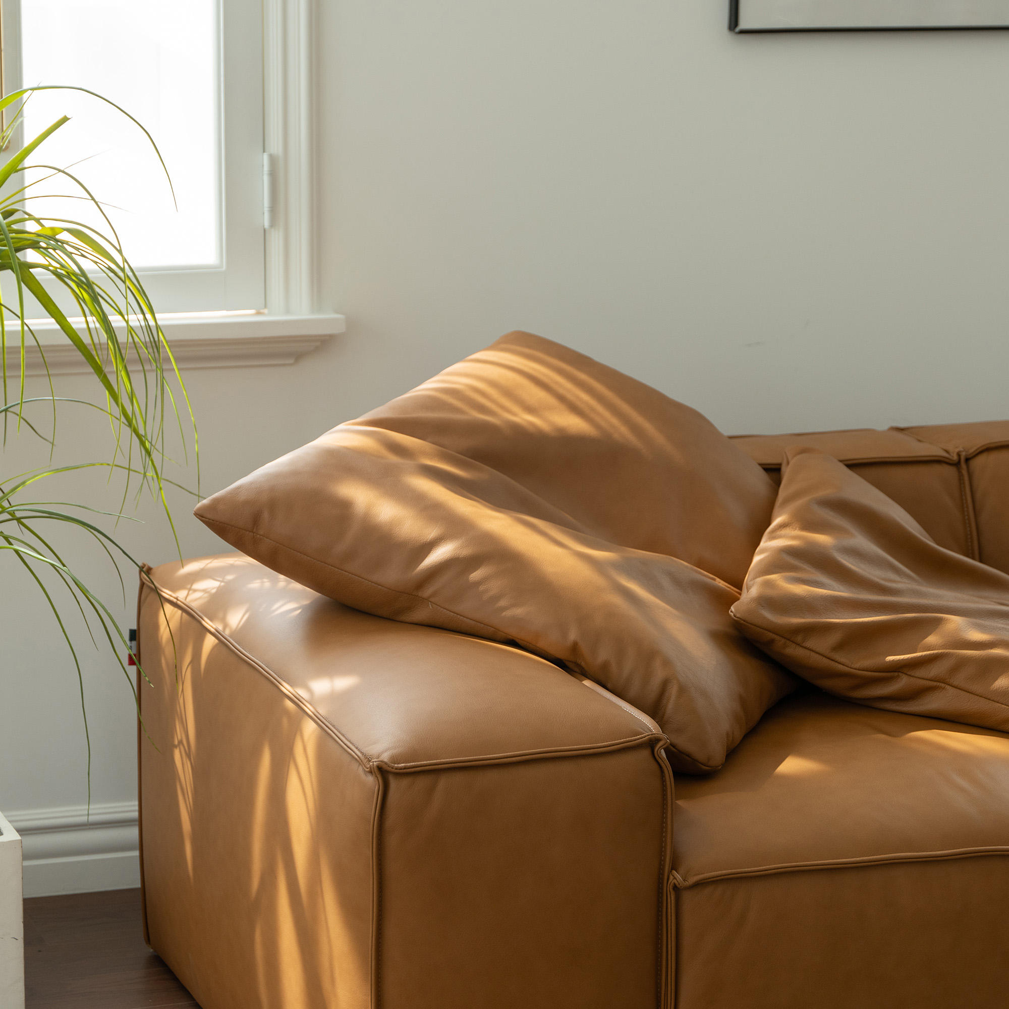 누보크 모듈형 풀그레인 베네토 세미 아닐린 전체 천연가죽 풀레더 소파