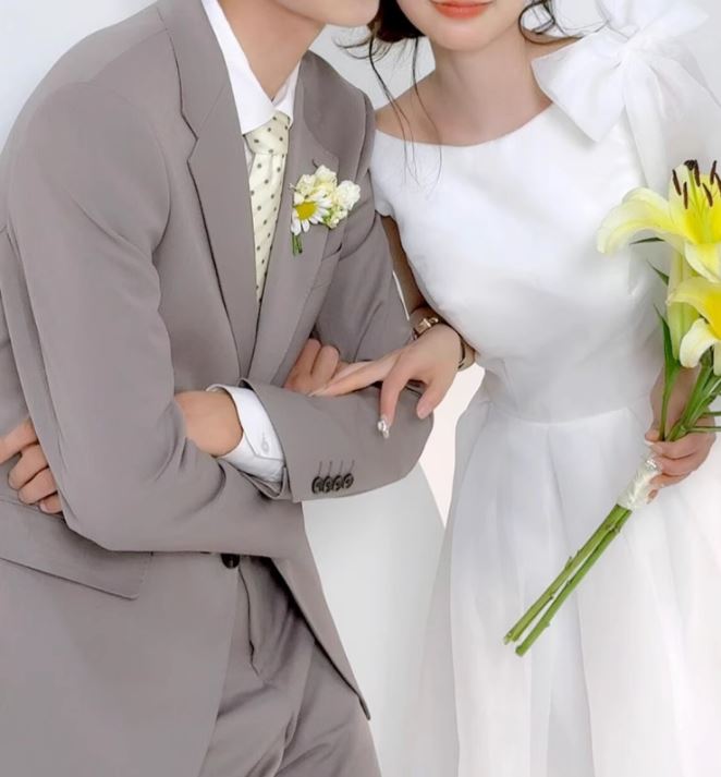 미니멀 원숄더 리본 드레스 쉬폰 셀프웨딩 원피스 이미지 7