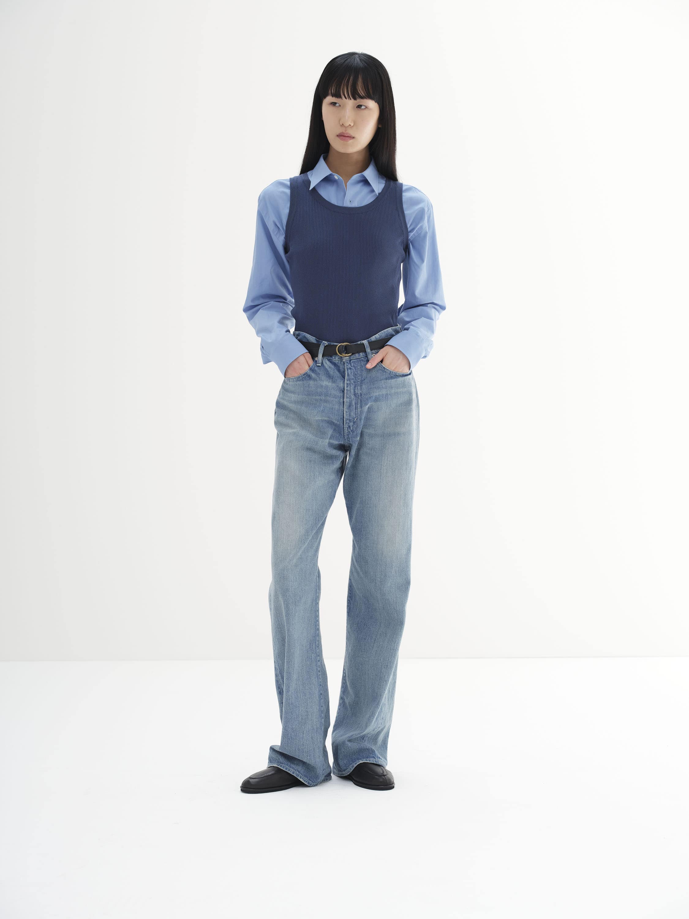 오라리 우먼즈 바지 SELEDGE FADED LIGT DENIM PANTS 25SS - 상세 이미지 2