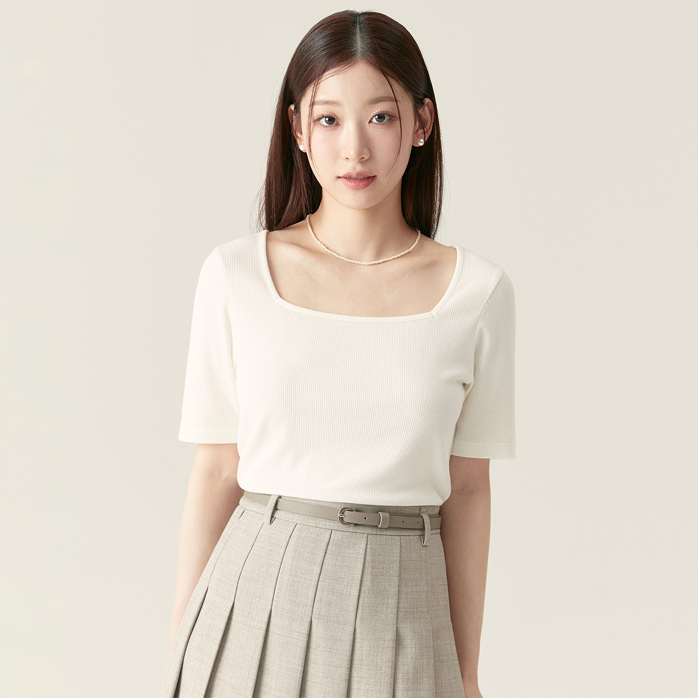 로엠 스퀘어넥 골지 티셔츠 RMHWF24R01