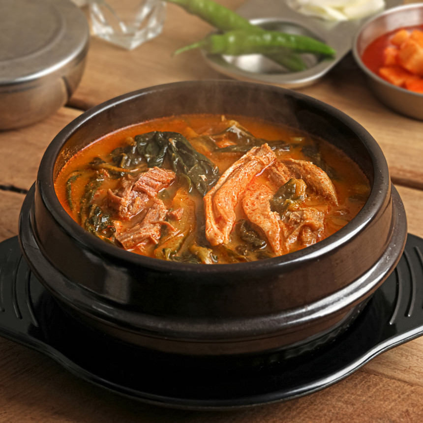 극소수 순살 뼈해장국 우거지 뼈없는 감자탕 1인분 국밥 간편 냉동 레토르트 시레기 캠핑 사진 3