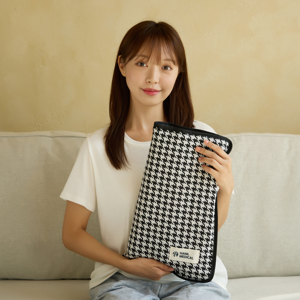 한일의료기 온열 찜질기 전기 찜질팩 원적외선 어깨 허리 목 배 무릎 매트 블랙R