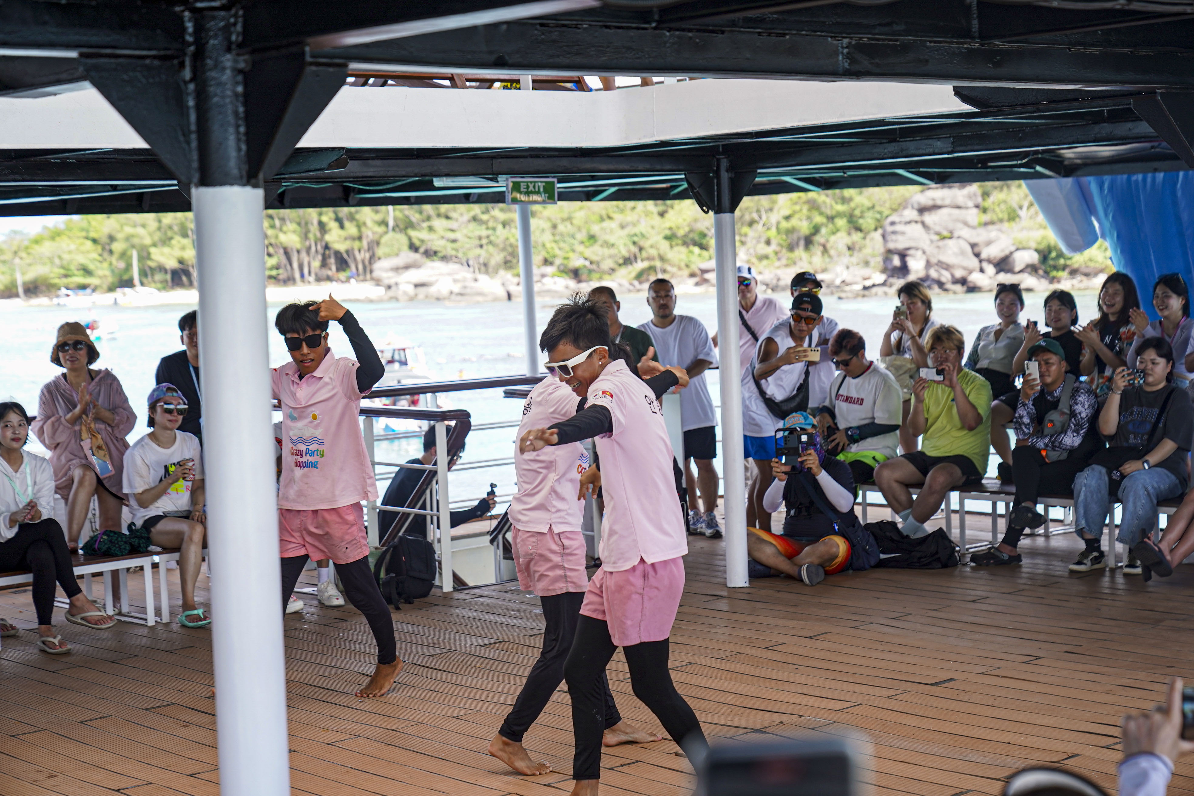 베트남 푸꾸옥 크레이지 파티 호핑투어 이미지 4
