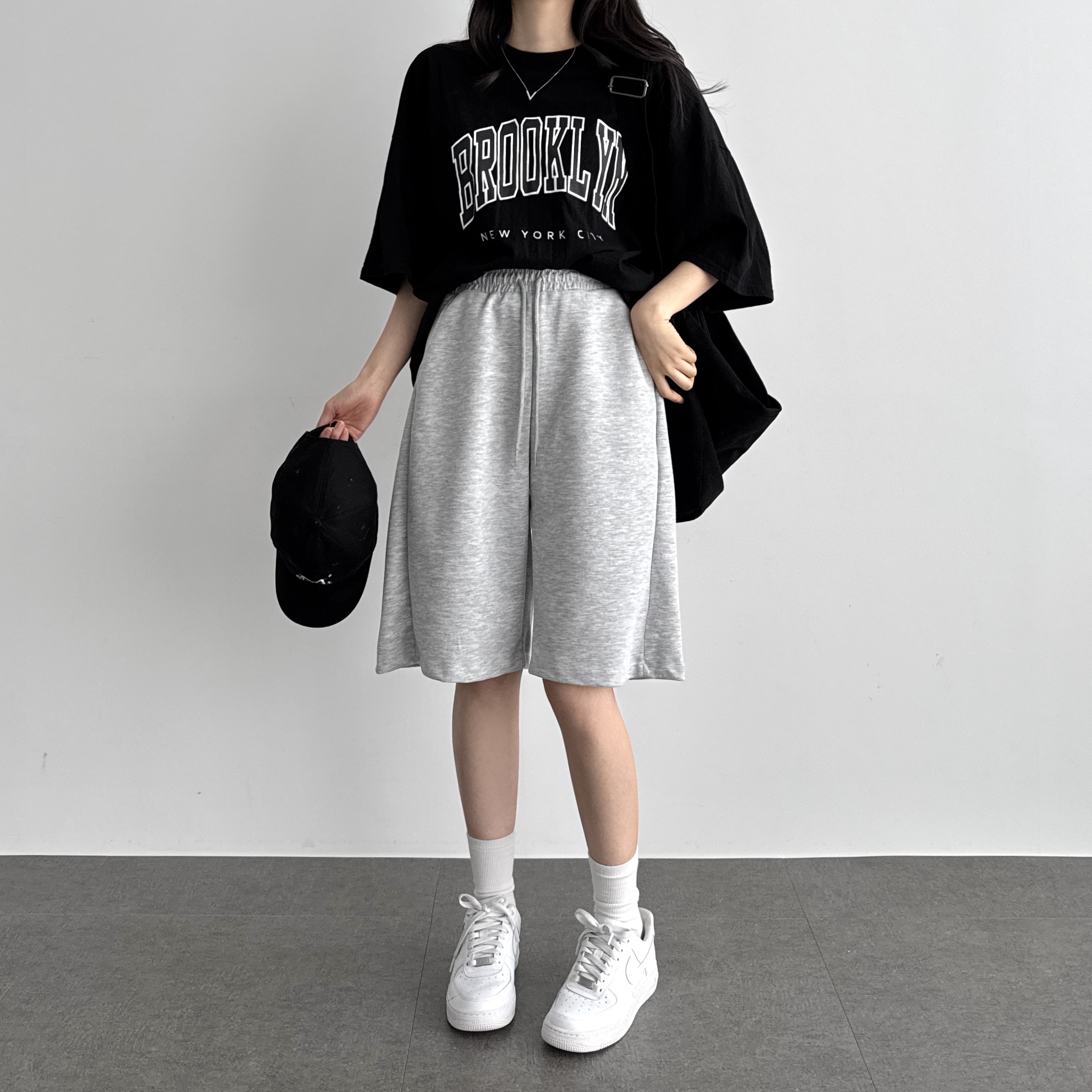 와이드 버뮤다 팬츠 5부 여성 반바지 밴딩 와이드 팬츠 그레이, FREE(One size)