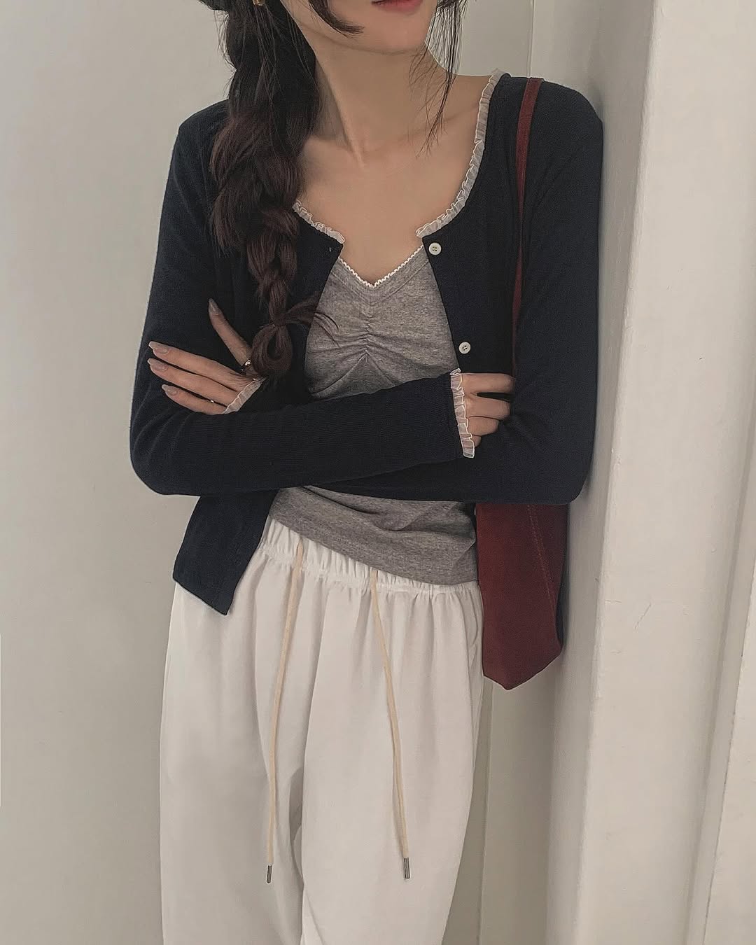 오버무드 여성 봄 여름 슬림핏 레이어드 레이스 라운드넥 쫀쫀 긴팔 골지 가디건 3color