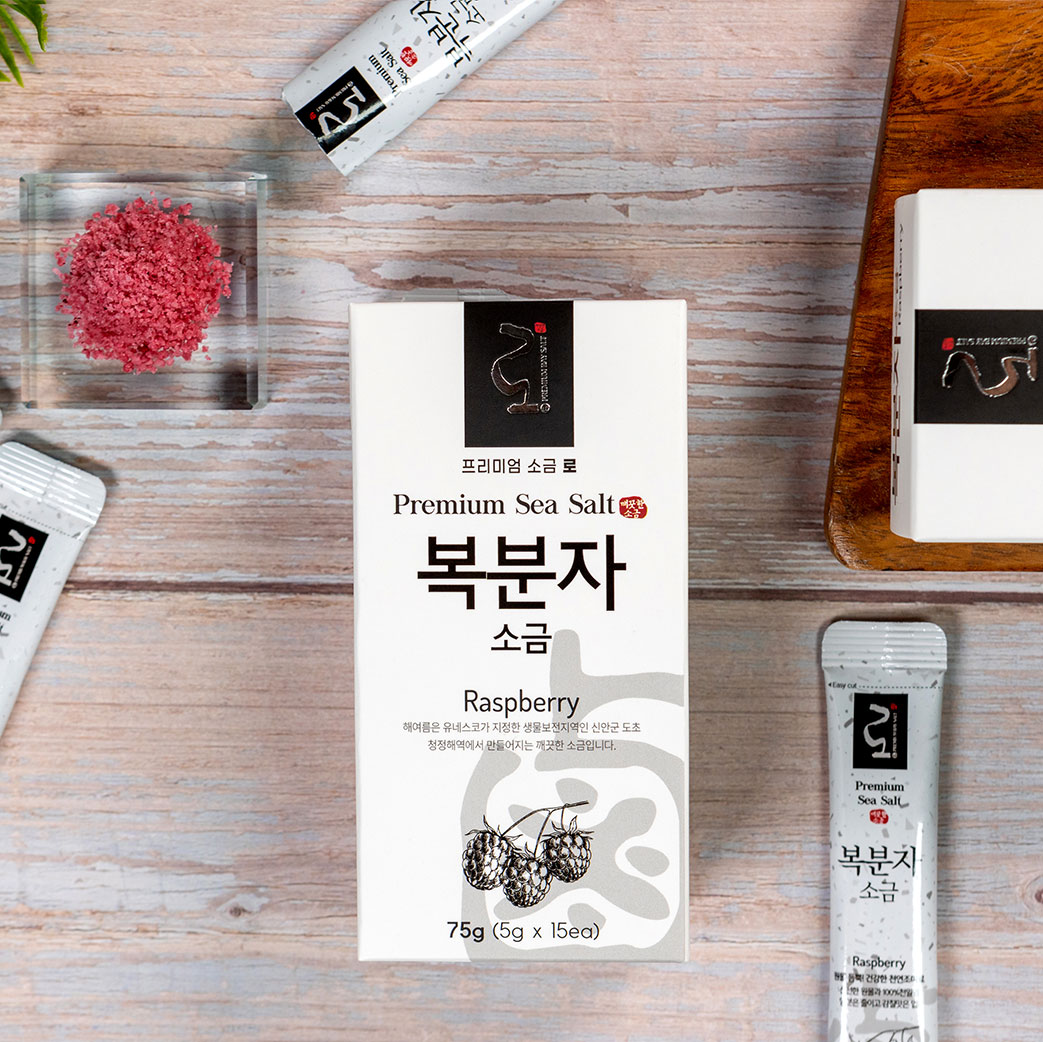 해여름 프리미엄 천일염 로 복분자소금 스틱 (5g, 15개입) - 상품 이미지