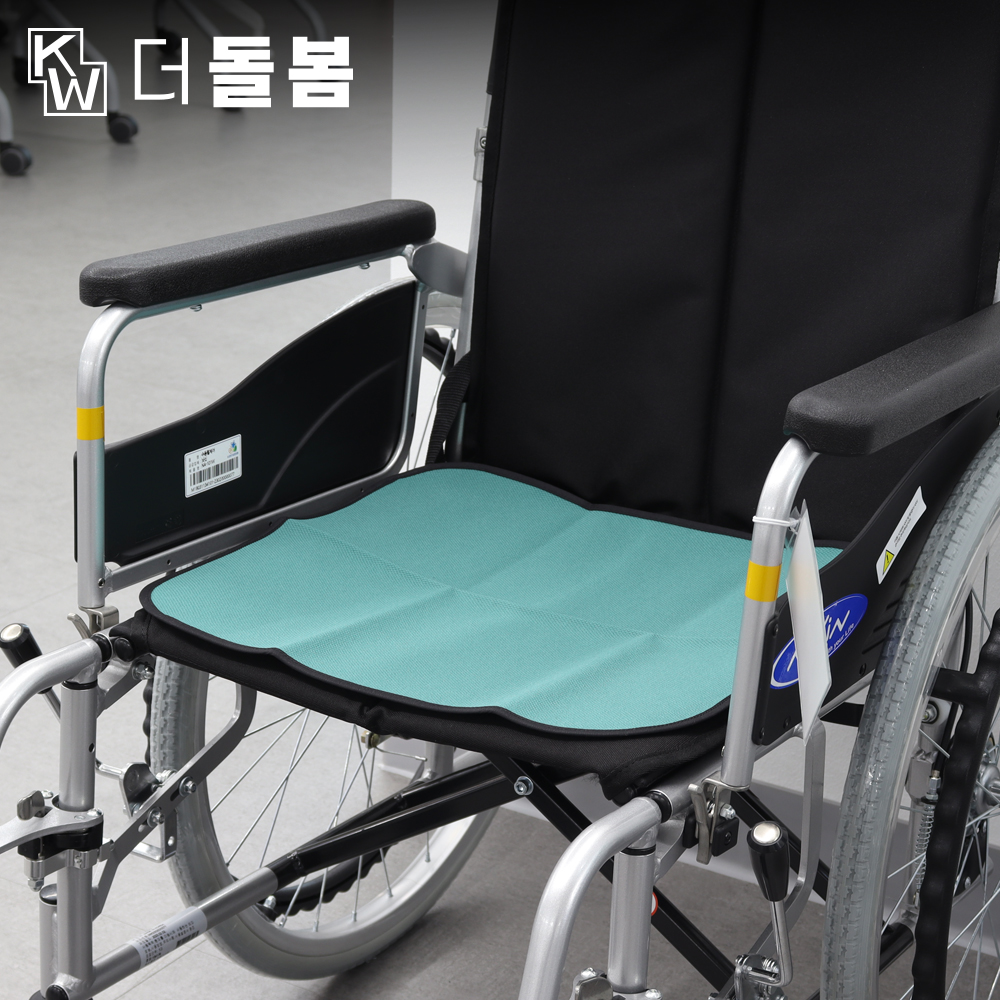 강원전자 더돌봄 DB-EZ008 미끄럼방지 탈취 위생 방수 패드 - 상품 이미지