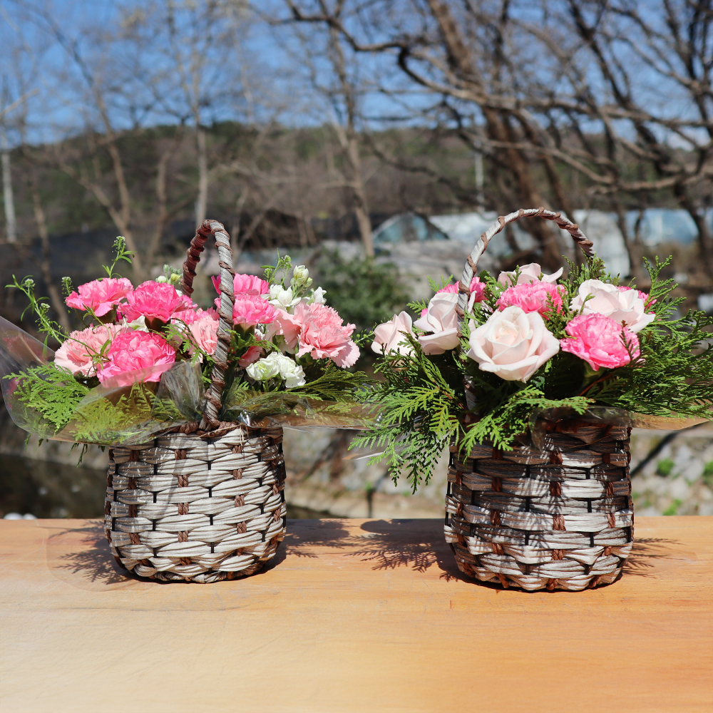 세종 카네이션 꽃바구니 어버이날 스승의날 꽃배달서비스 가정의달 부모님 선물 생화 농장직영